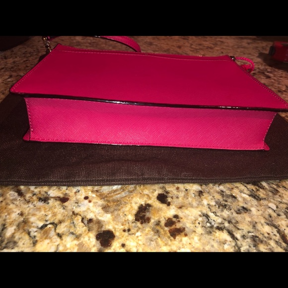 🎄SALE🎄Authentic Kate Spade crossbody bag - Picture 3 of 4